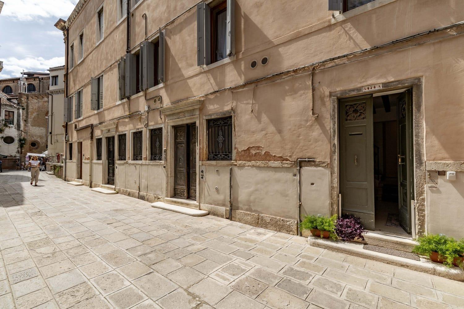 Ca' Pestrin Suite House - San Marco Square Veneţia Exterior foto